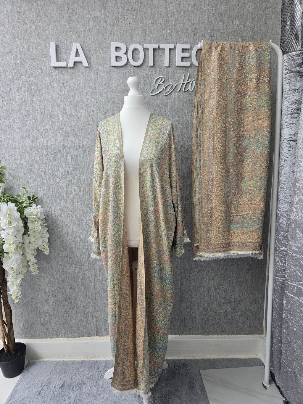 Pashmina Abaya