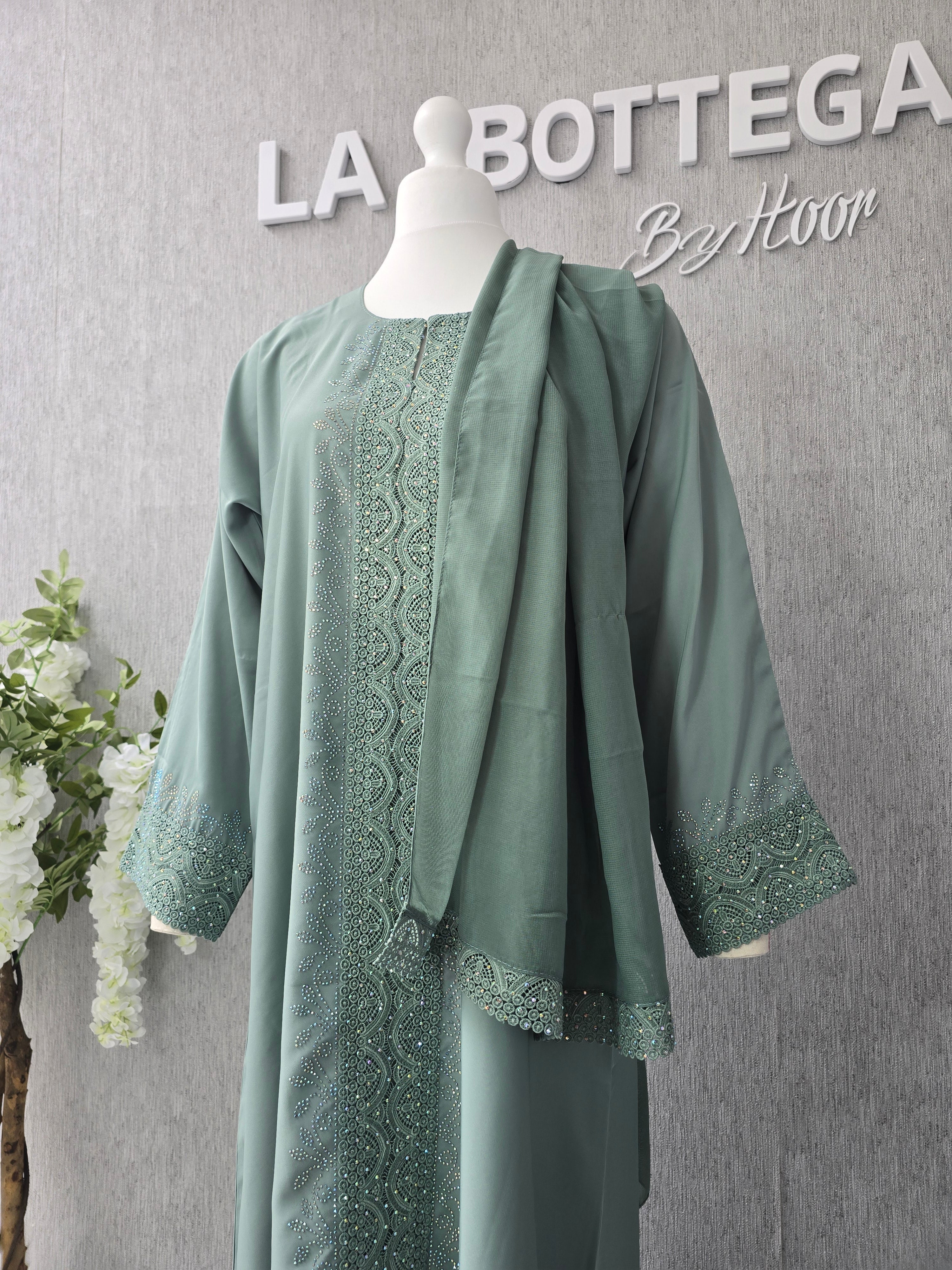 Husn Abaya